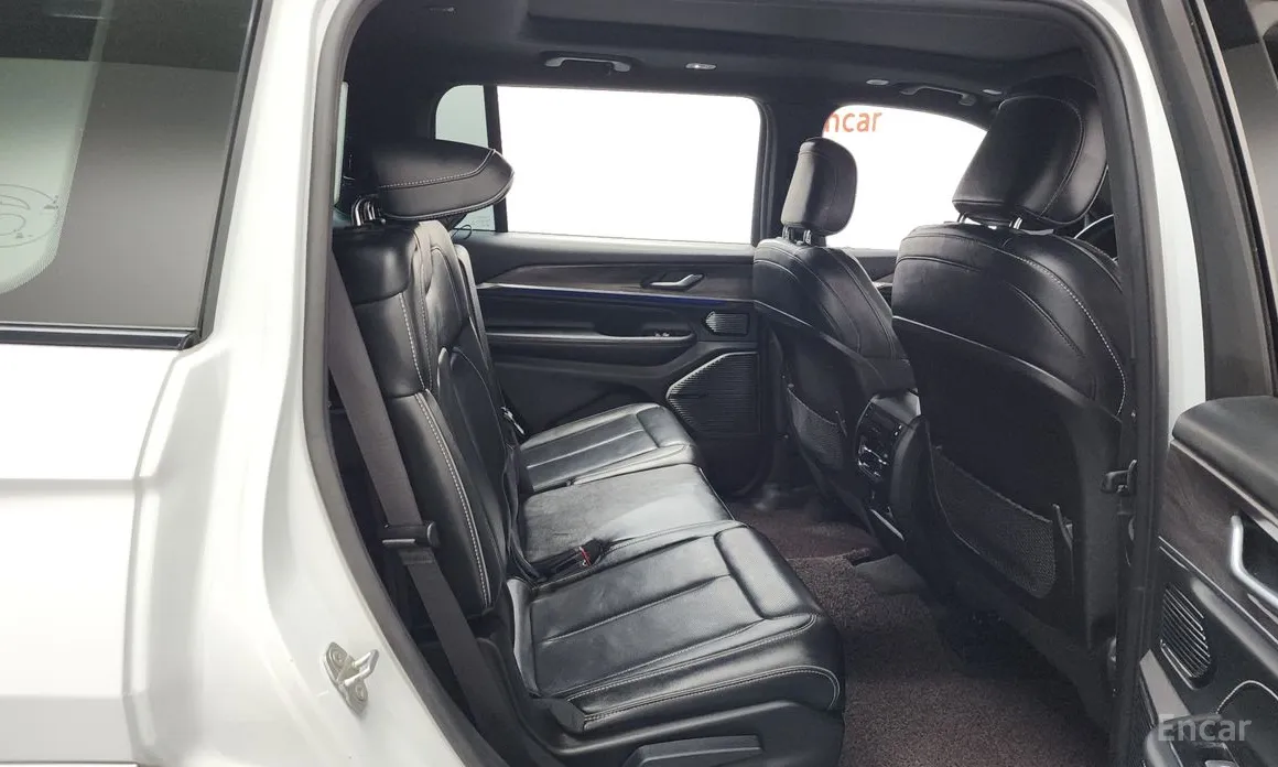 Фото 12 - Jeep Cherokee