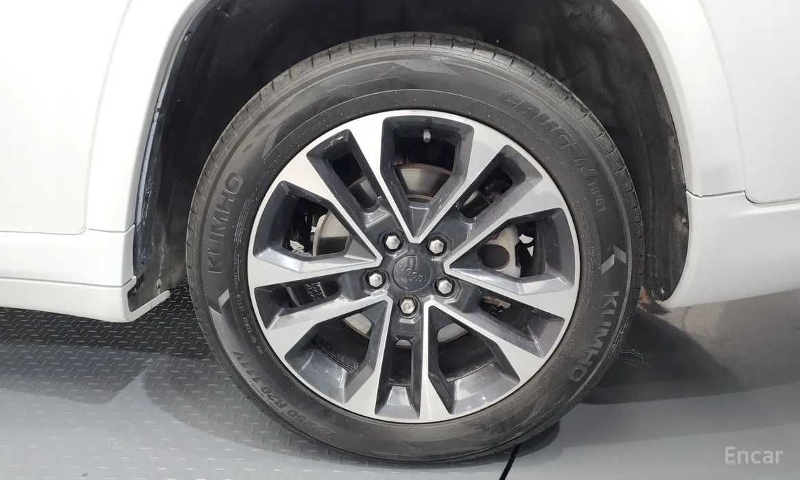 Фото 5 - Jeep Cherokee