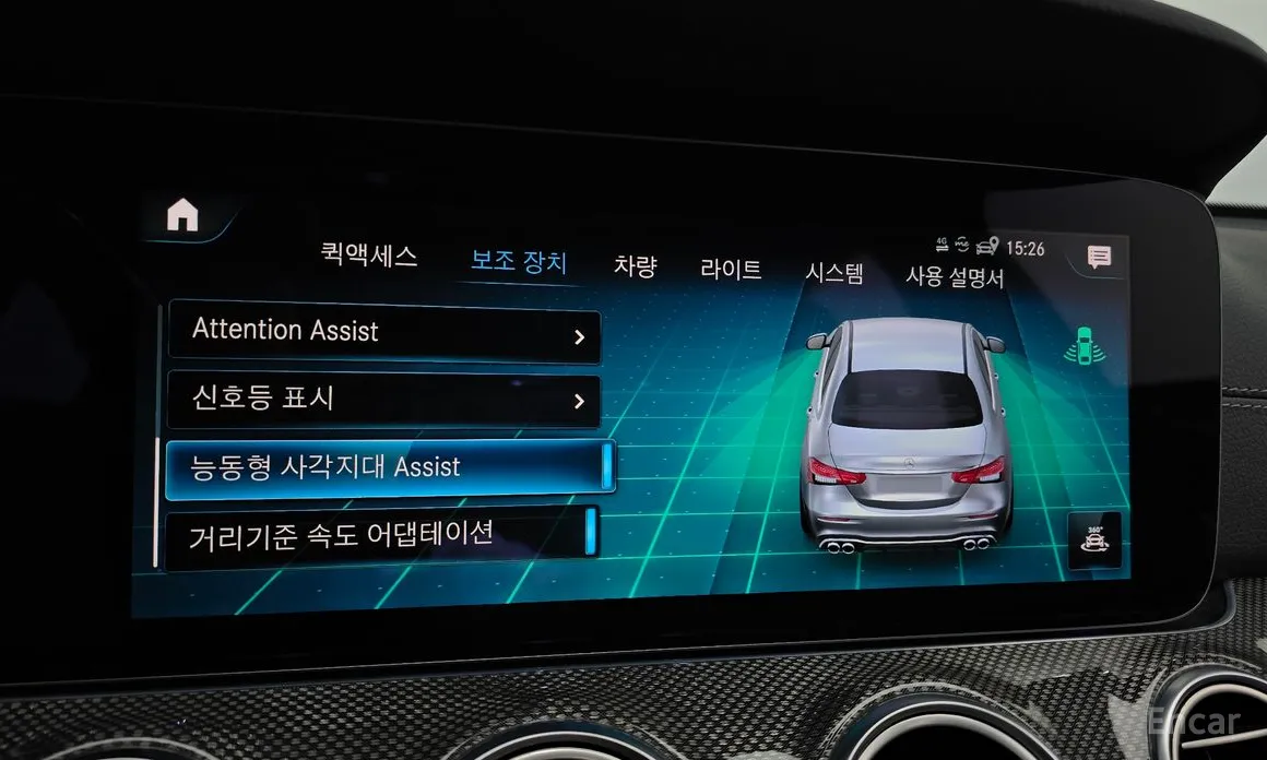 Фото 16 - Mercedes-Benz E-Class