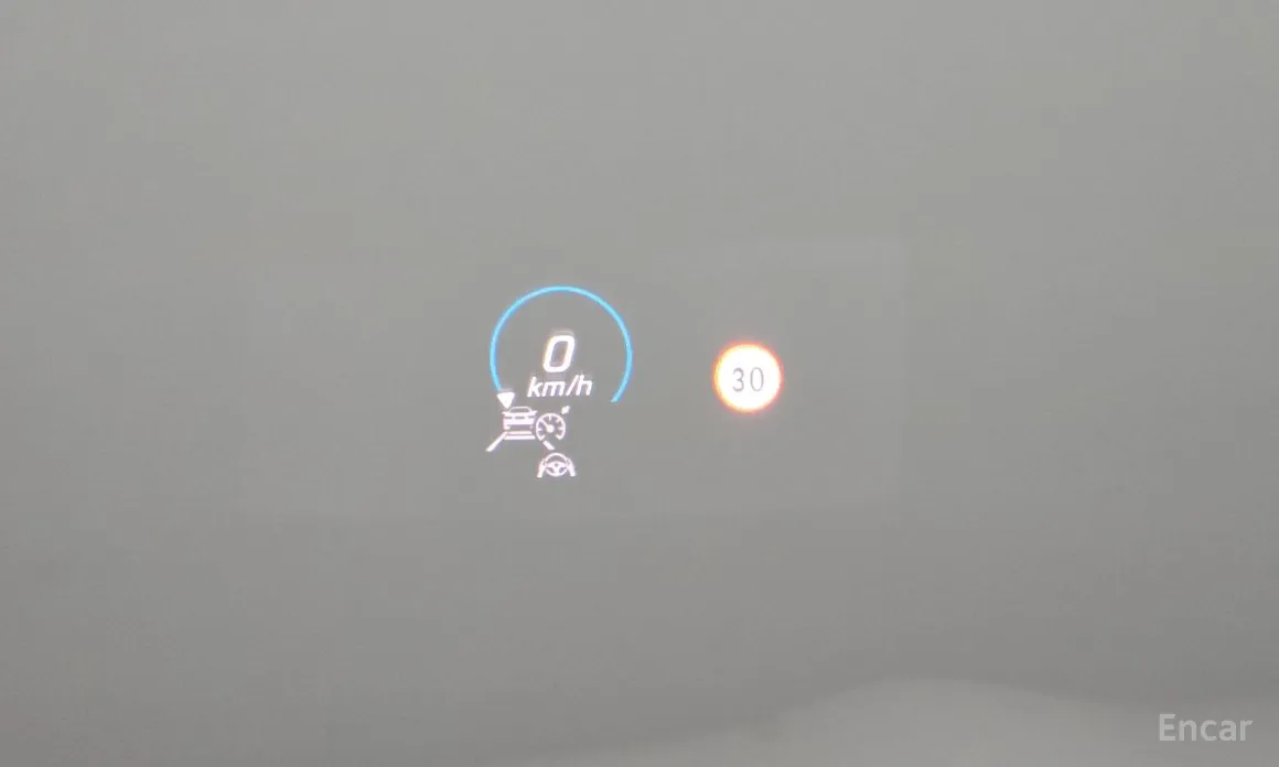 Фото 17 - Mercedes-Benz E-Class