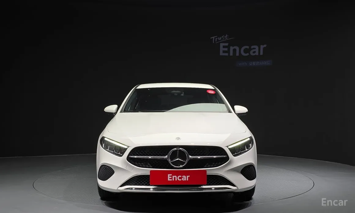 Фото 3 - Mercedes-Benz A-Class