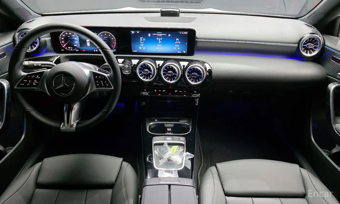 Фото 7 - Mercedes-Benz A-Class