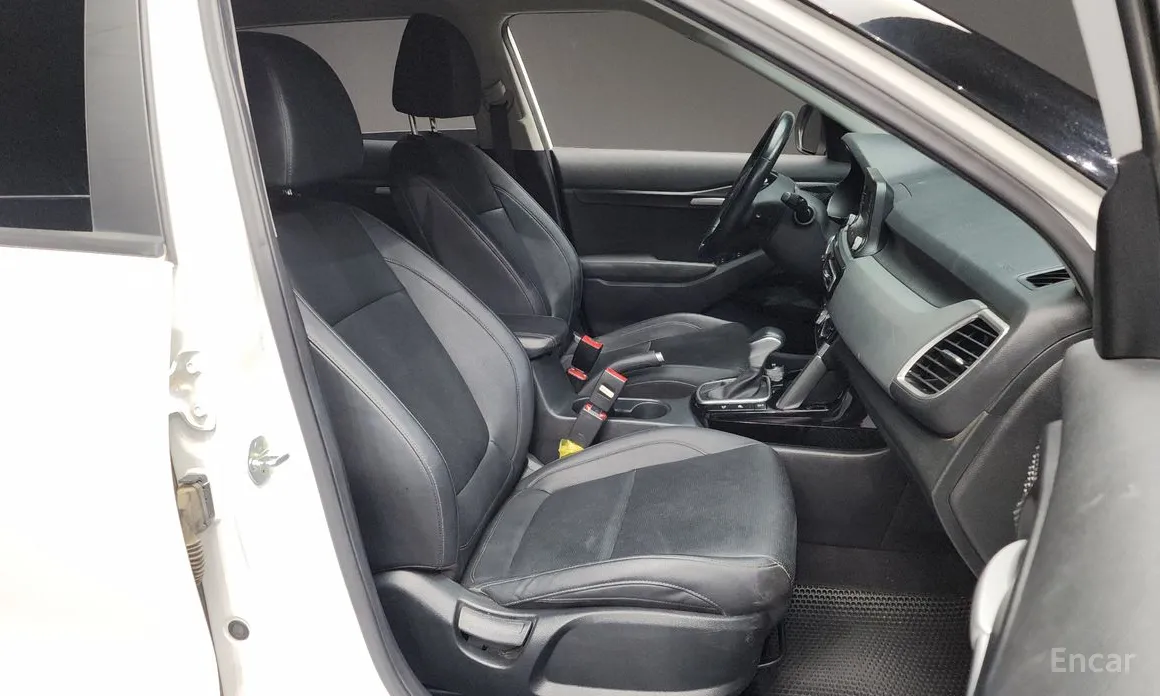 Фото 11 - Kia Seltos