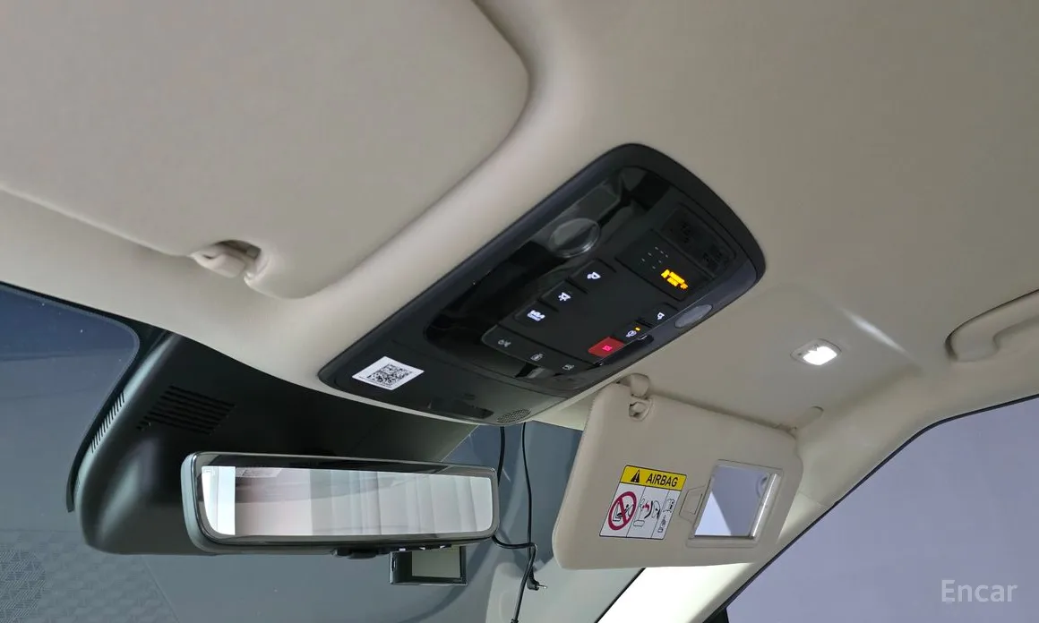 Фото 17 - Kia Carnival