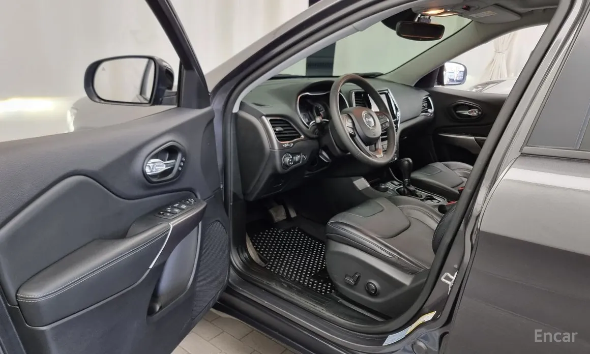 Jeep Cherokee 2014 2.4 Limited AWD