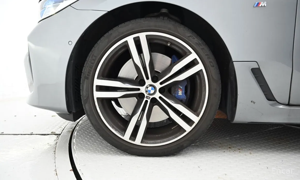 Photo 5 - BMW Gran Turismo