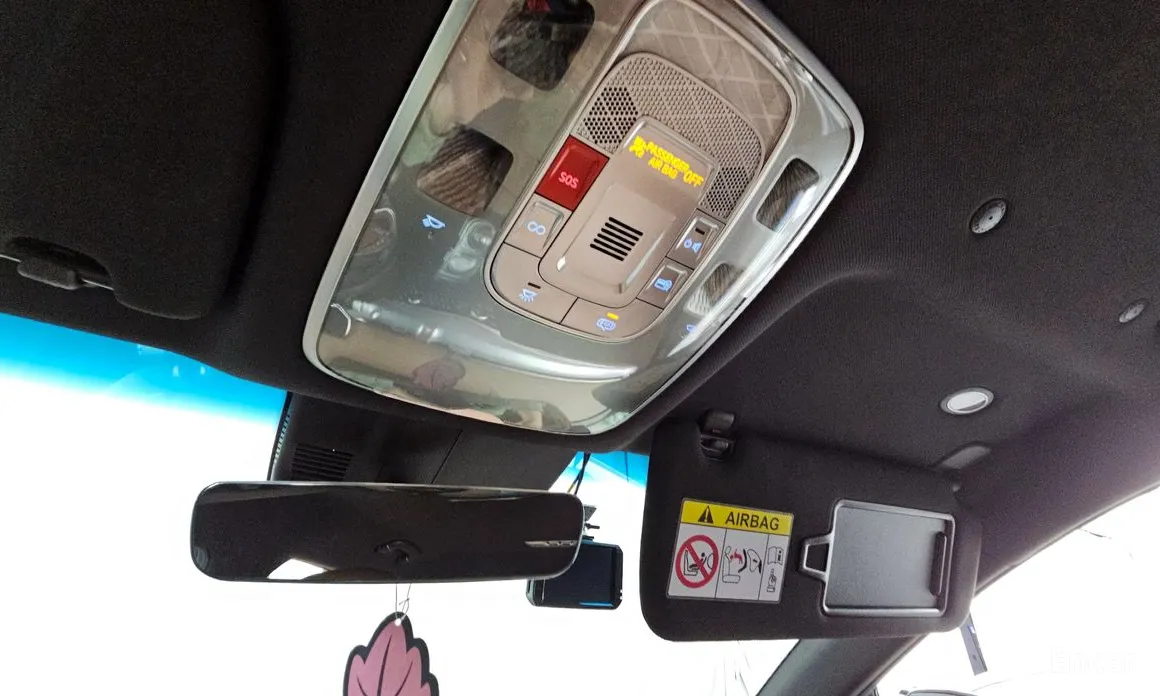 Фото 18 - Genesis G80