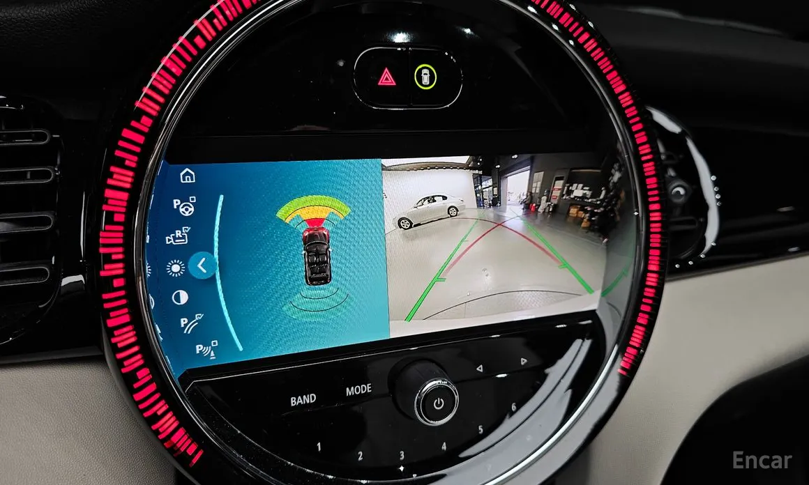 Фото 15 - Mini Cooper Convertible