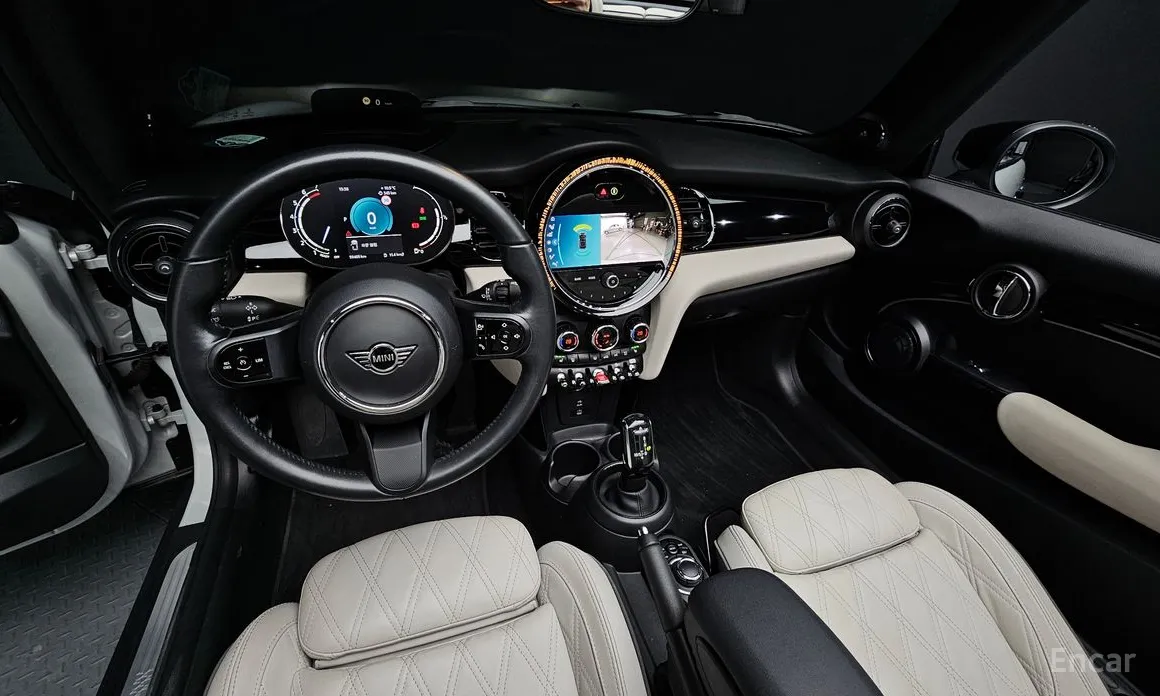 Фото 7 - Mini Cooper Convertible