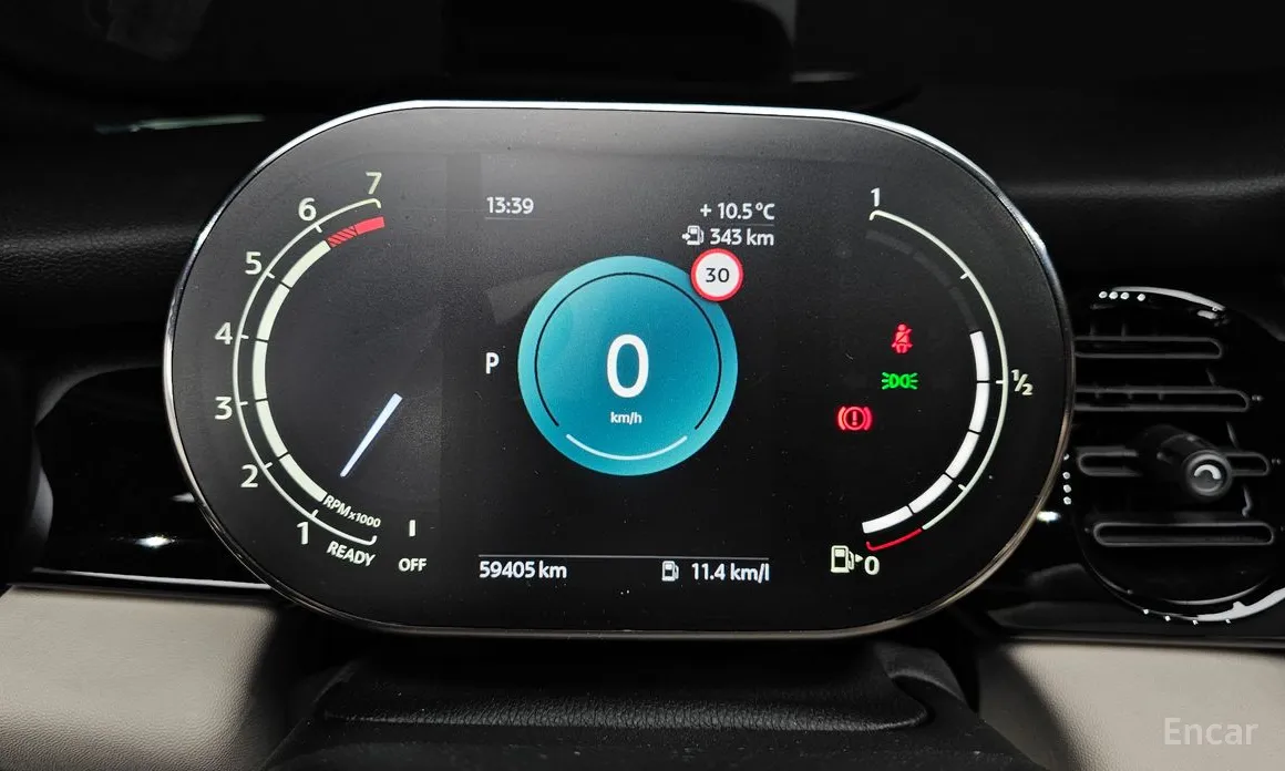 Фото 8 - Mini Cooper Convertible