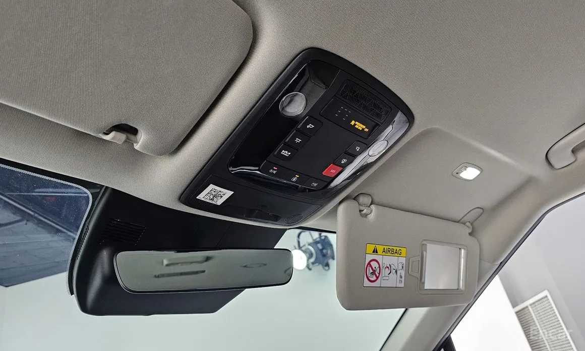 Фото 19 - Kia Carnival