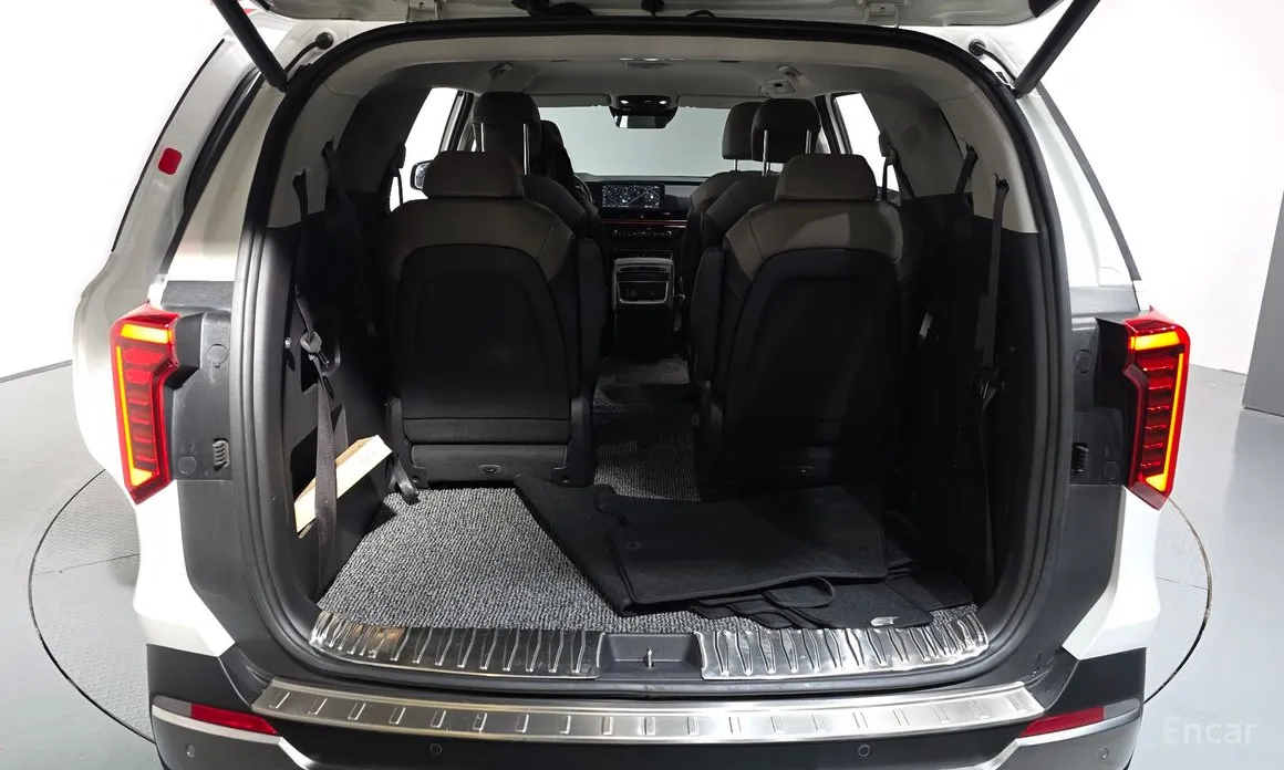 Фото 20 - Kia Carnival