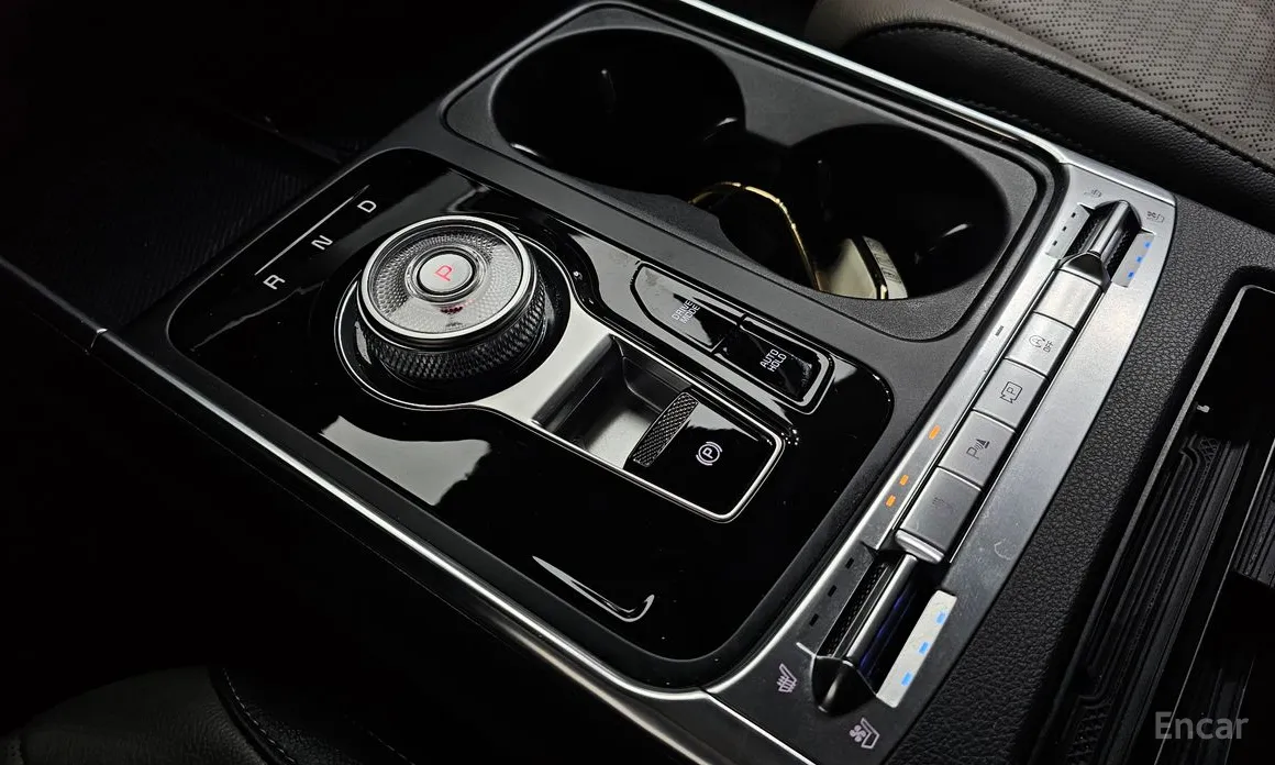 Фото 9 - Kia Carnival