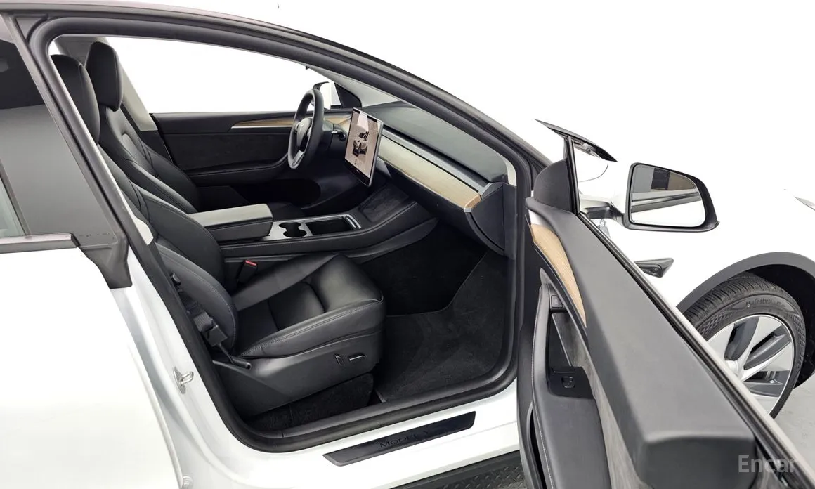 Фото 11 - Tesla Model Y