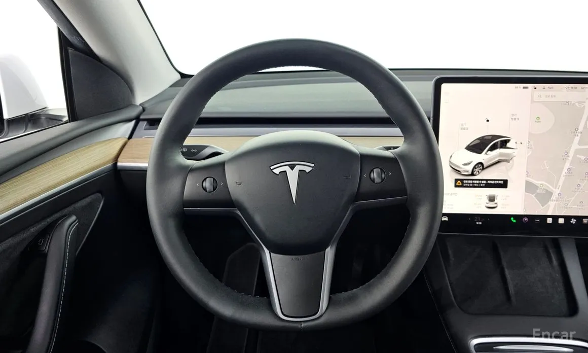 Фото 13 - Tesla Model Y