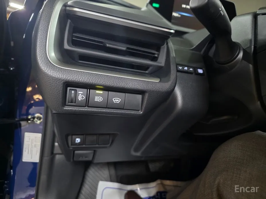 Фото 10 - Toyota Prius