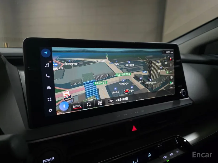 Фото 14 - Toyota Prius