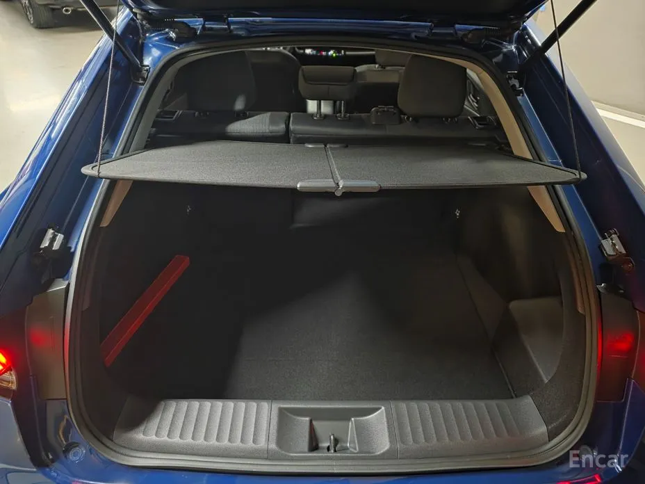 Фото 5 - Toyota Prius