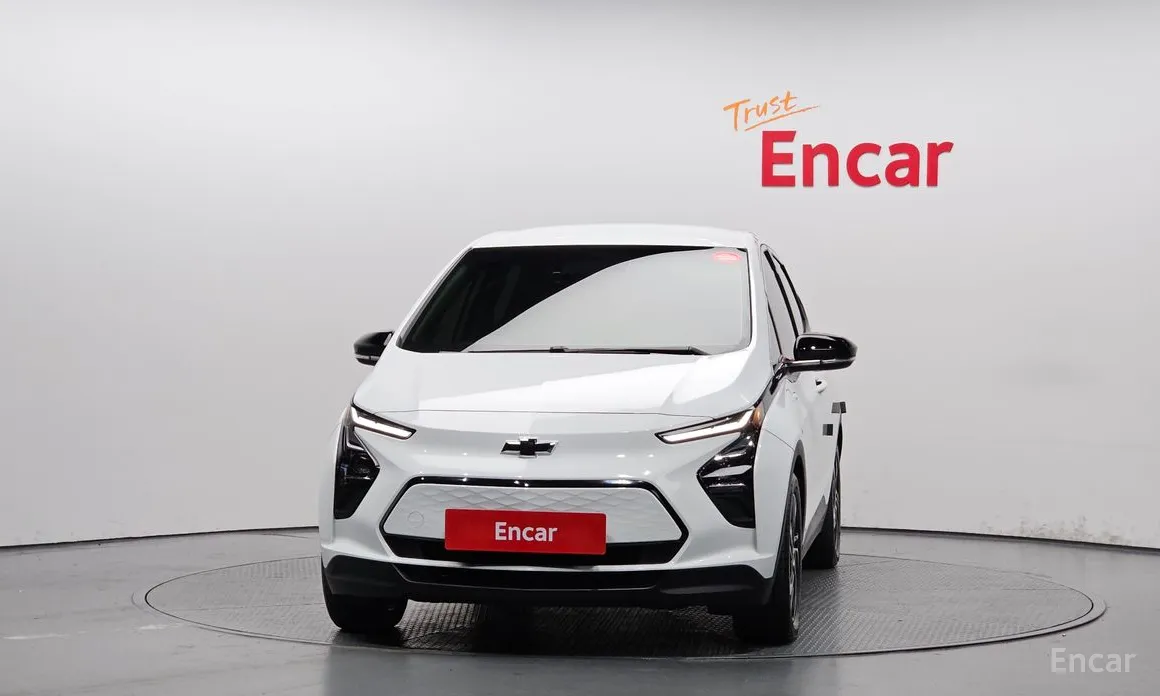 Фото 3 - Chevrolet Bolt EV