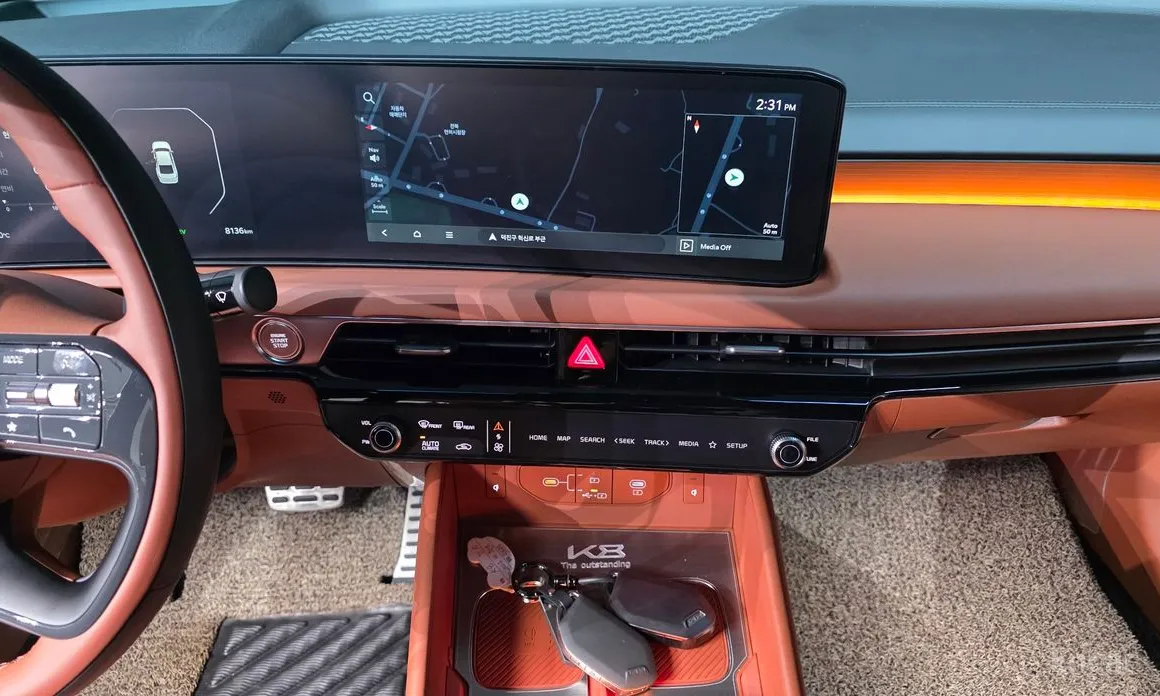 Фото 15 - Kia K8