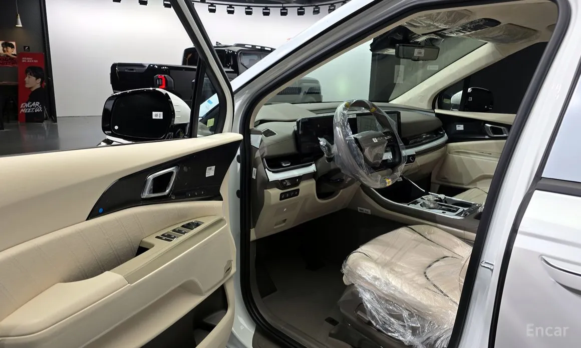 Фото 10 - Kia Carnival