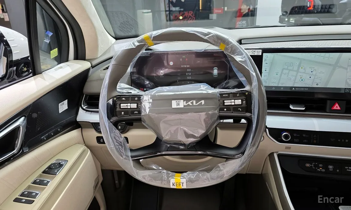 Фото 13 - Kia Carnival