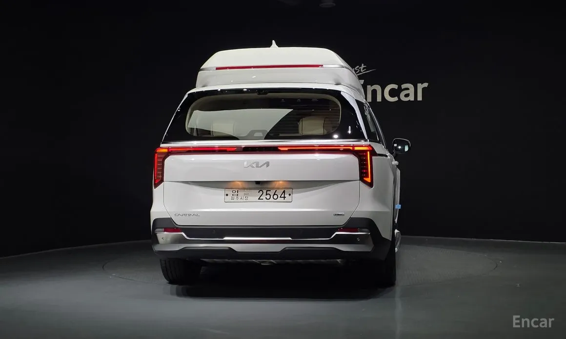 Фото 4 - Kia Carnival