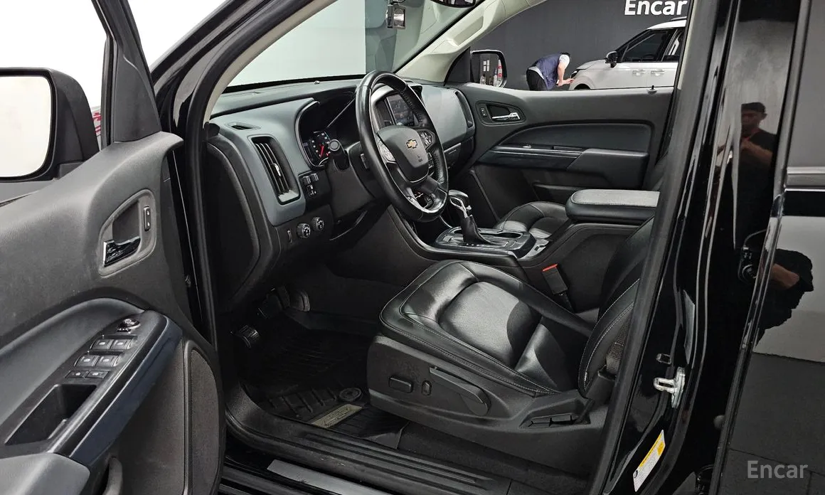 Фото 11 - Chevrolet Colorado