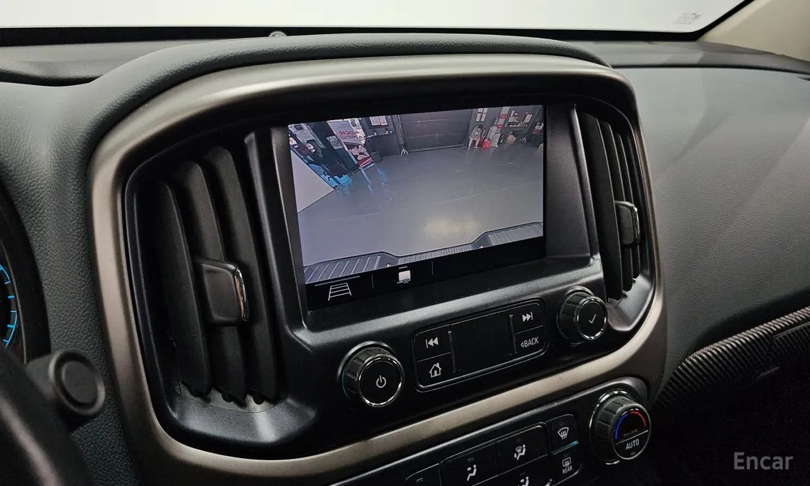 Фото 15 - Chevrolet Colorado