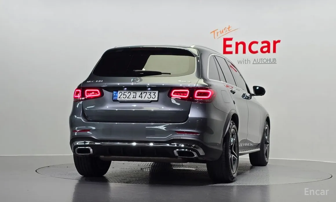 Photo 4 - Mercedes-Benz GLC-Class