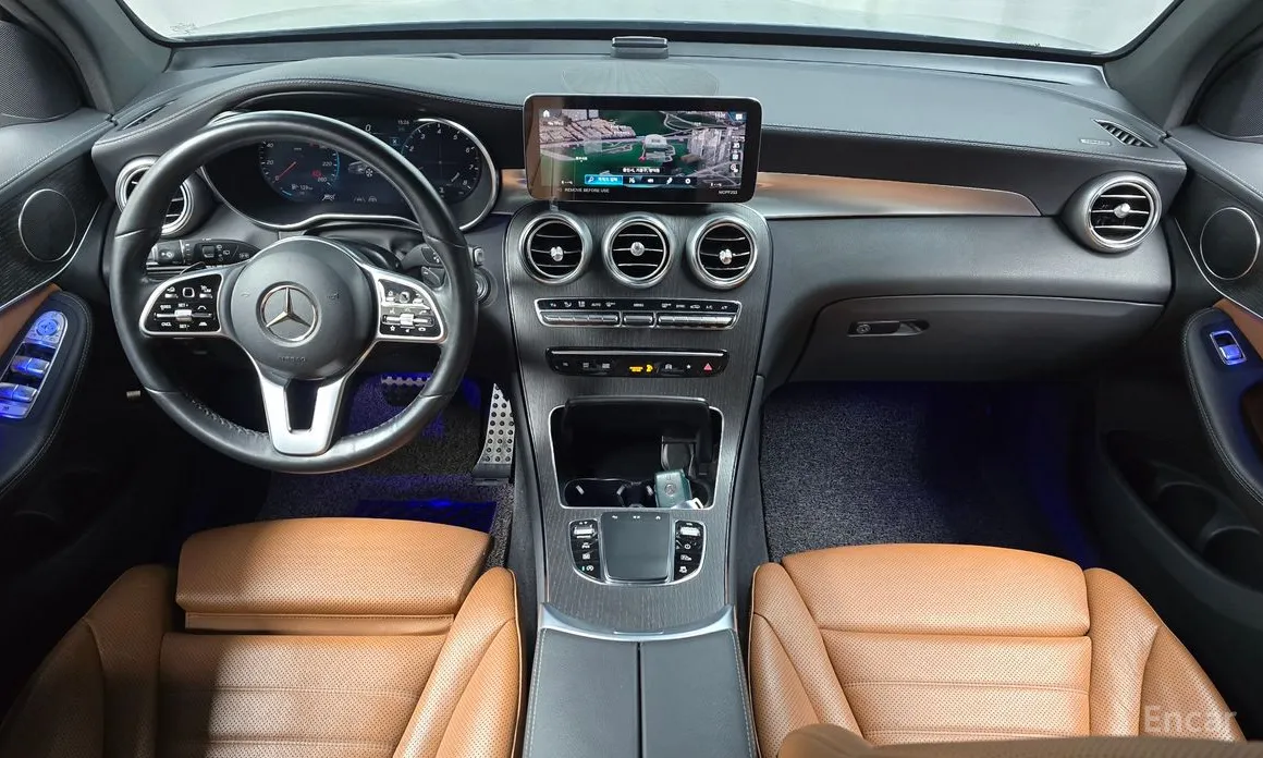 Photo 7 - Mercedes-Benz GLC-Class