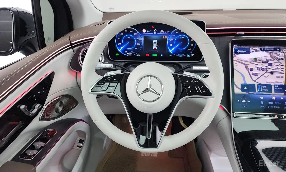 Фото 13 - Mercedes-Benz EQS