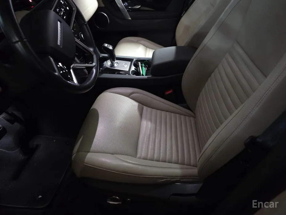 Фото 18 - Land Rover Discovery Sport