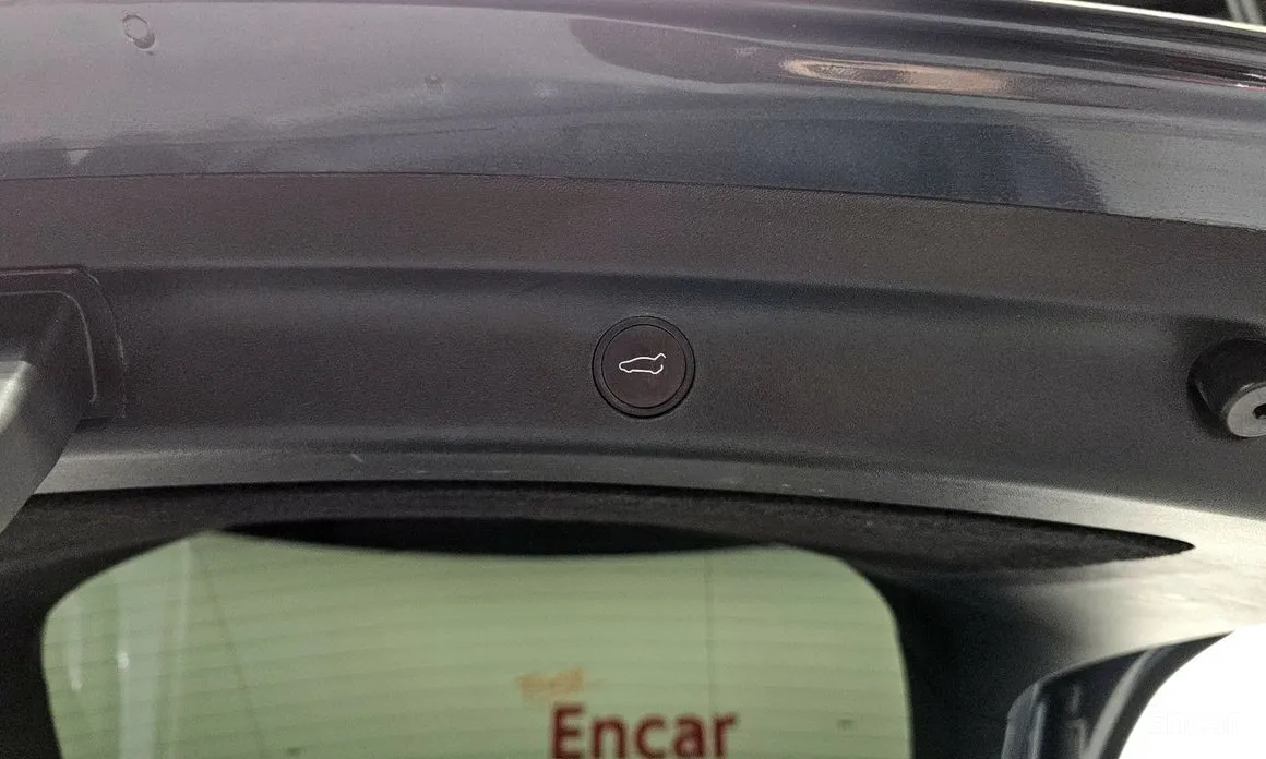 Фото 20 - Tesla Model Y