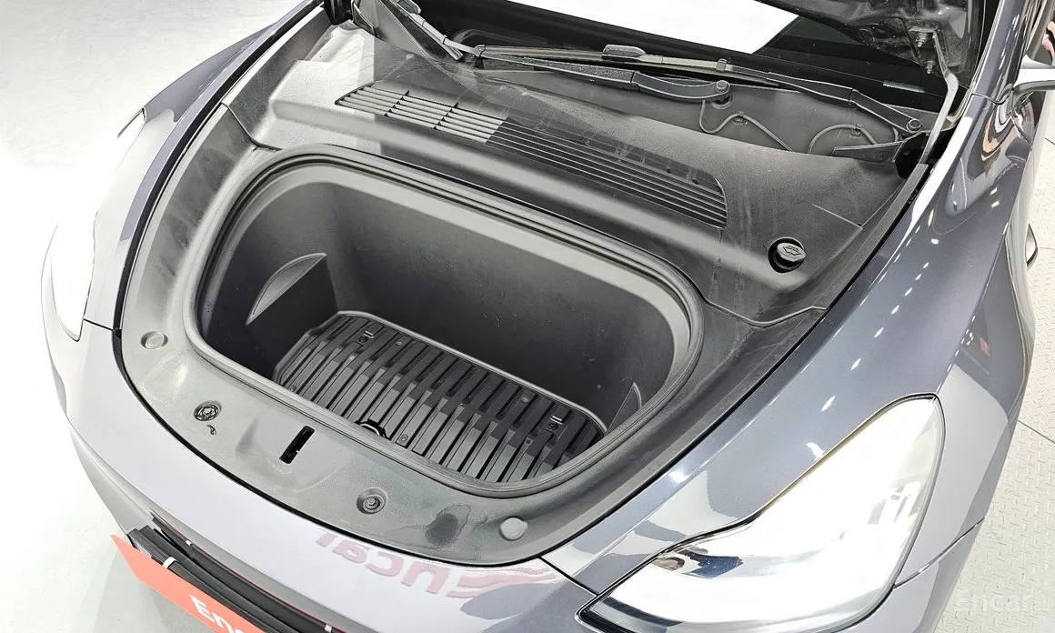 Фото 6 - Tesla Model Y