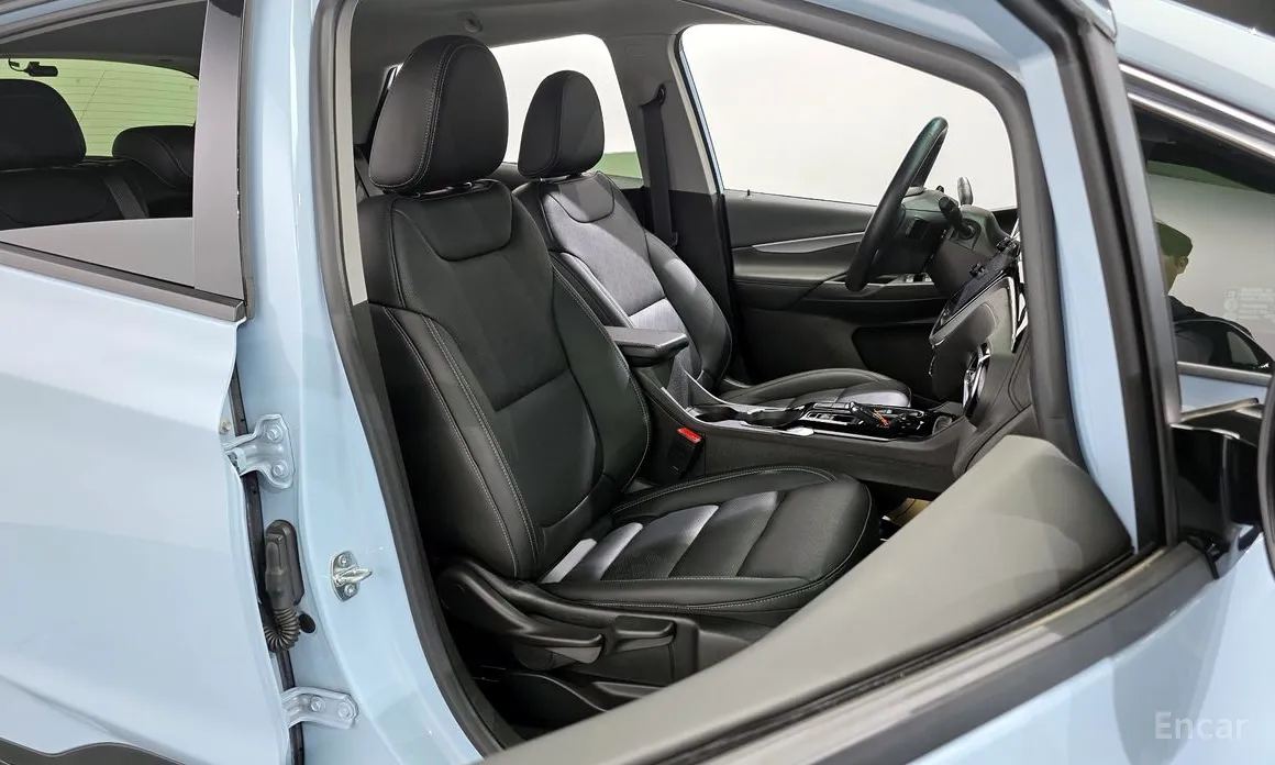 Фото 12 - Chevrolet Bolt EV