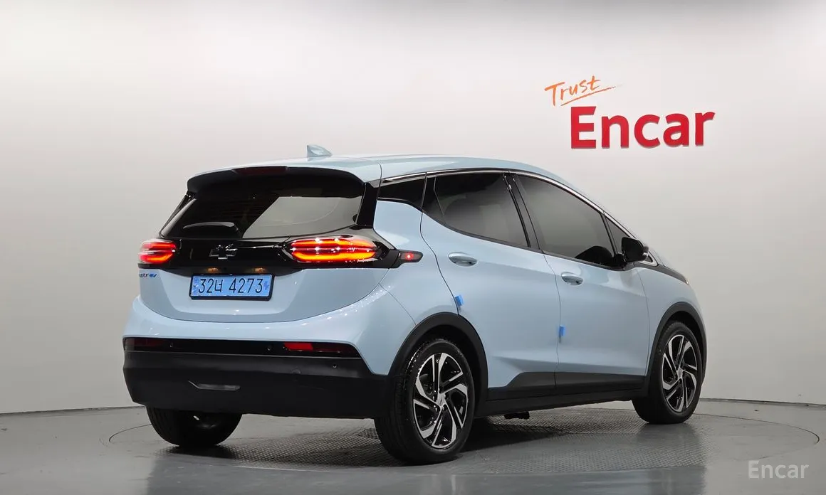 Фото 2 - Chevrolet Bolt EV