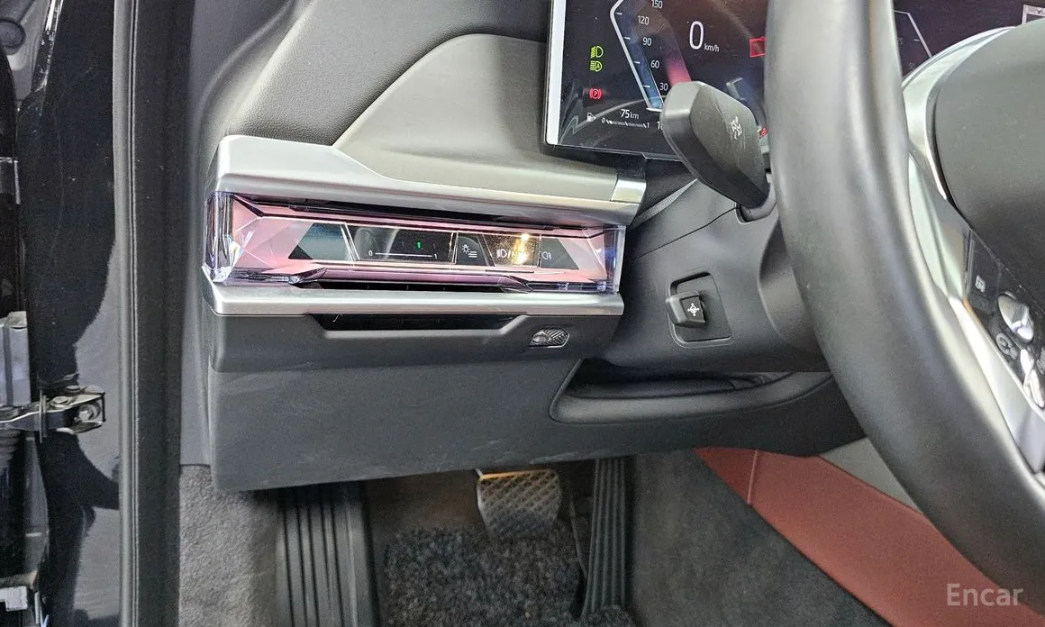 Фото 16 - BMW 7 Series