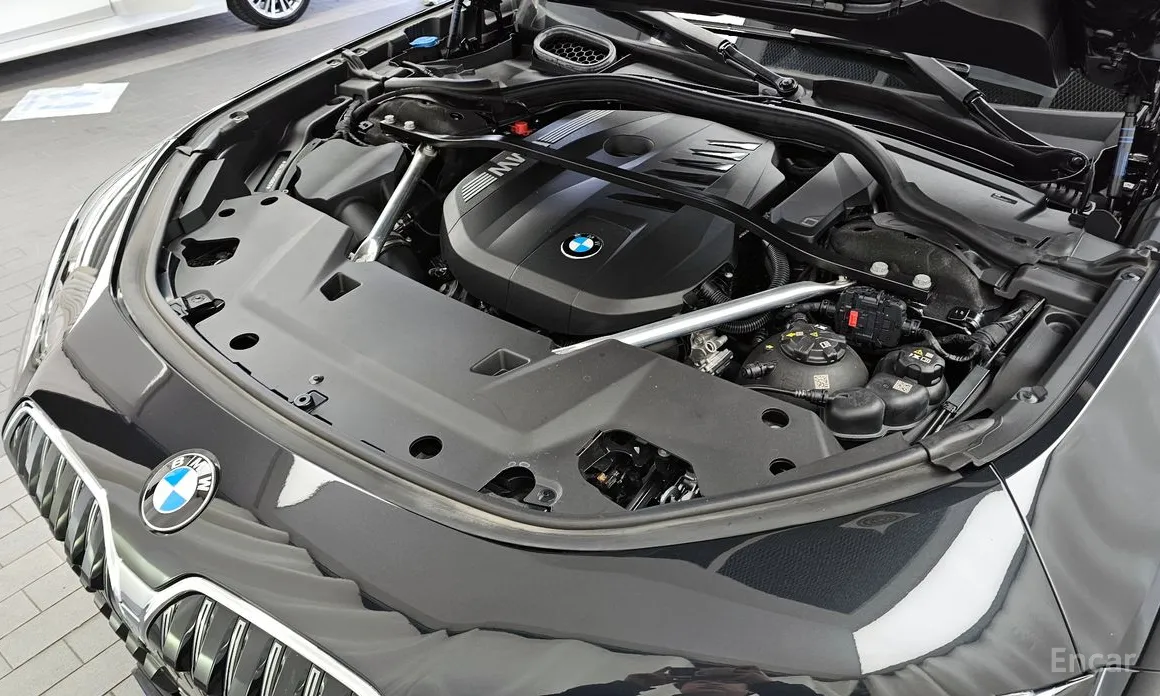 Фото 6 - BMW 7 Series