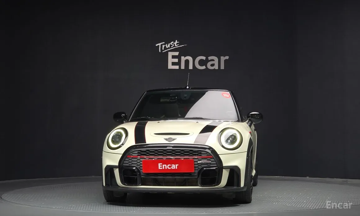 Фото 3 - Mini Cooper Convertible