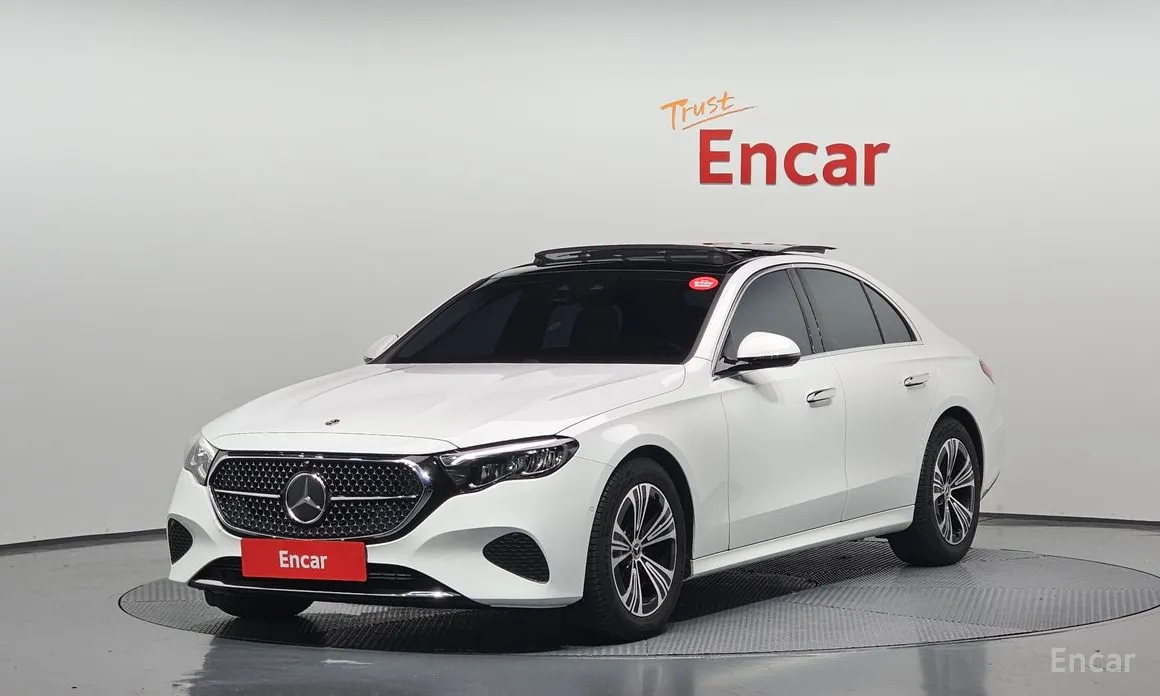 Фото 1 - Mercedes-Benz E-Class