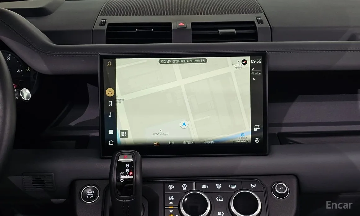 Фото 14 - Land Rover Defender