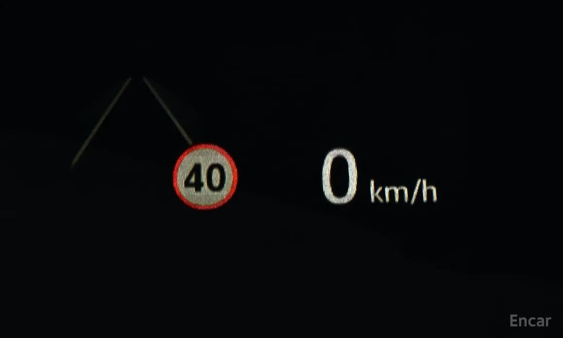 Фото 18 - Land Rover Defender