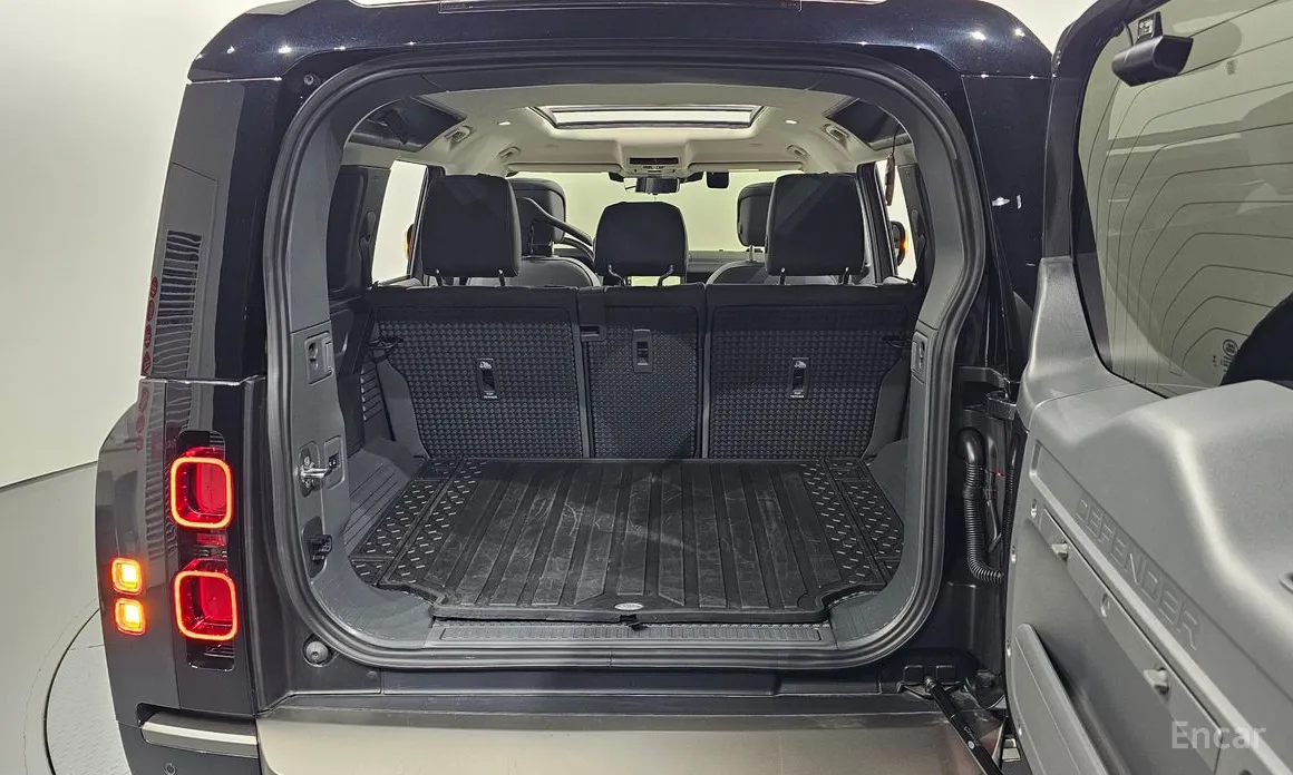 Фото 20 - Land Rover Defender