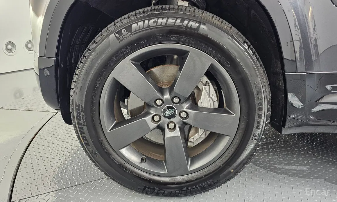 Фото 5 - Land Rover Defender