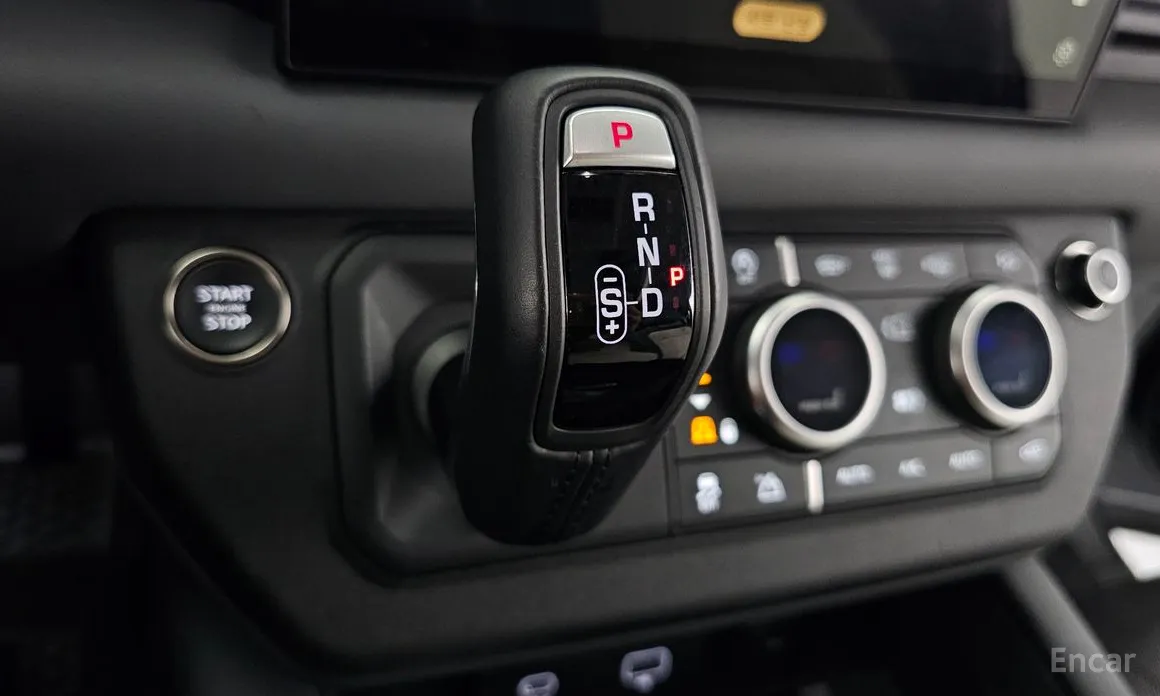 Фото 9 - Land Rover Defender