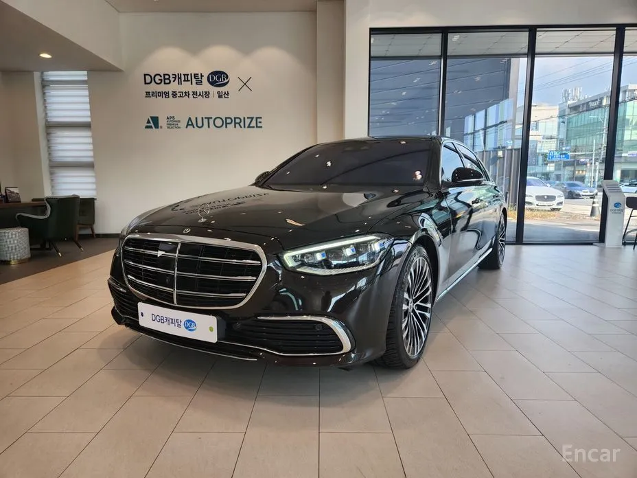 Фото 1 - Mercedes-Benz S-Class