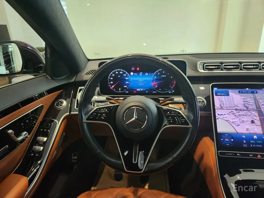 Фото 11 - Mercedes-Benz S-Class