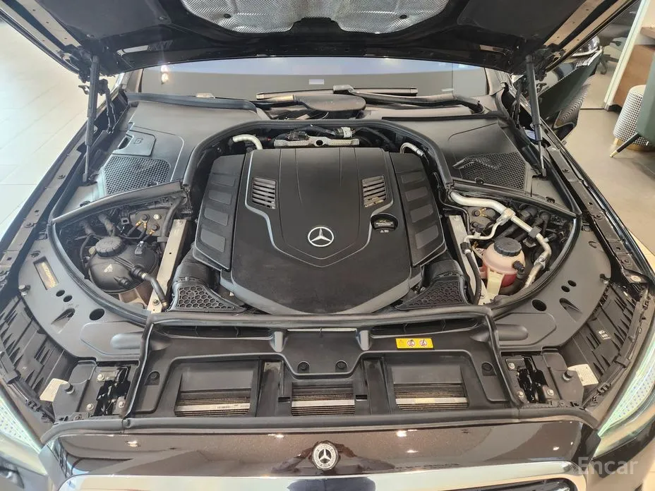 Фото 6 - Mercedes-Benz S-Class