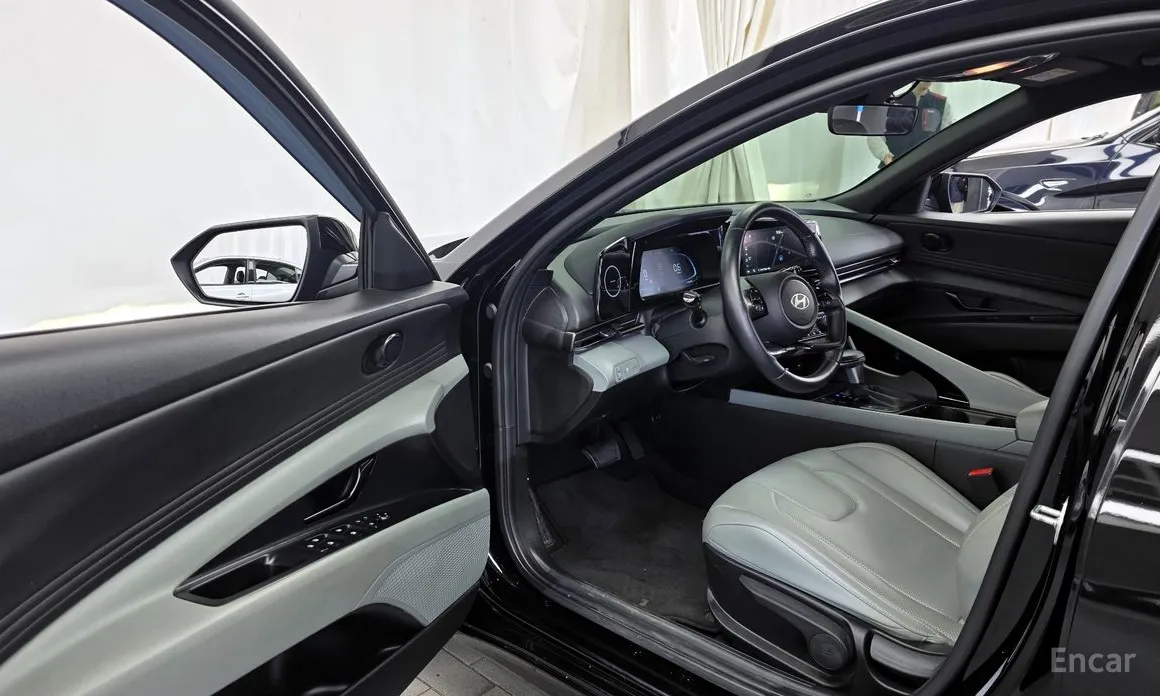 Фото 10 - Hyundai Avante